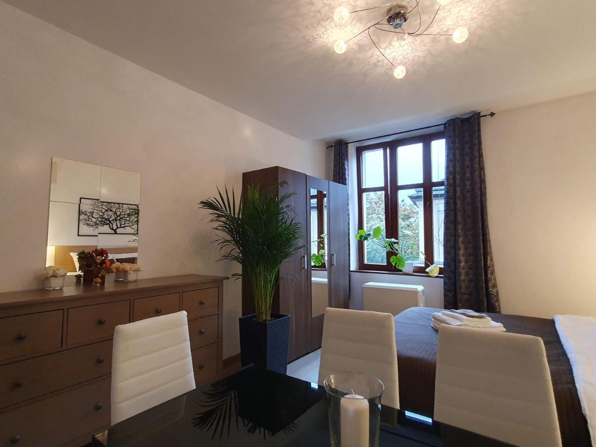 F-3 Rynek-wawel O&p Apartfamily Kraków
